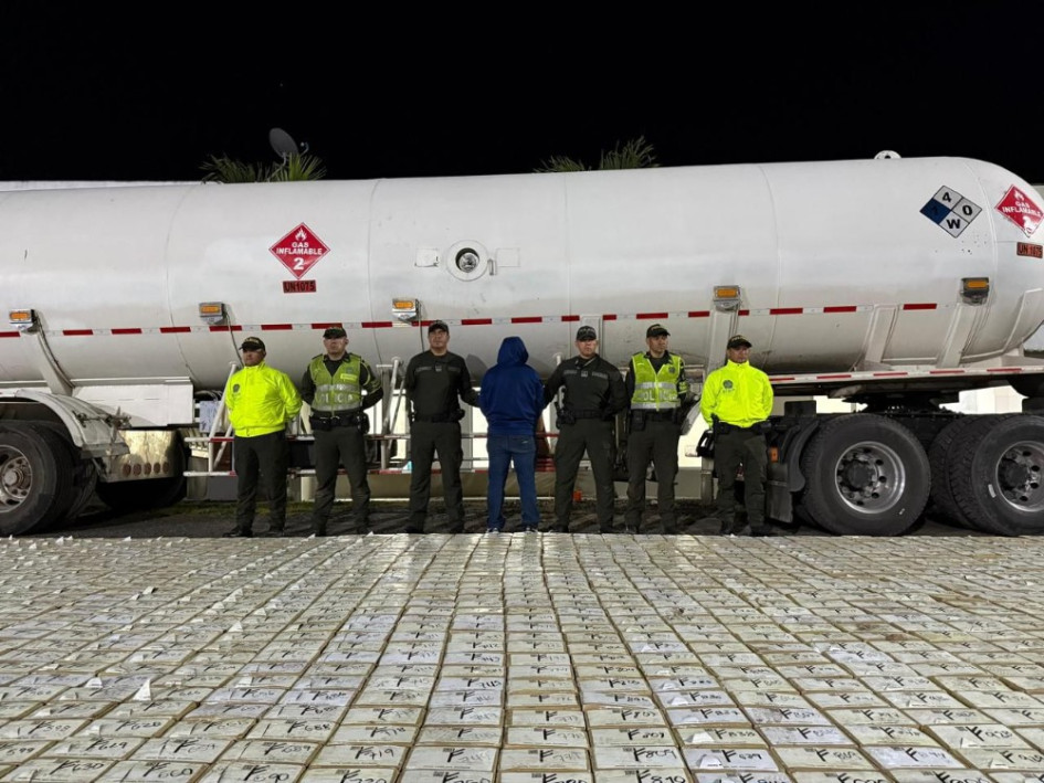 En un camión tipo cisterna la Policía de Pereira descubrió 1,3 toneladas de clorhidrato de cocaína que tenía como rumbo el Caribe colombiano
