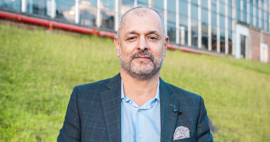 Diego Angelillis Quiceno, gerente de la Industria Licorera de Caldas, acudirá acompañado de su familia para recibir el reconocimiento. 