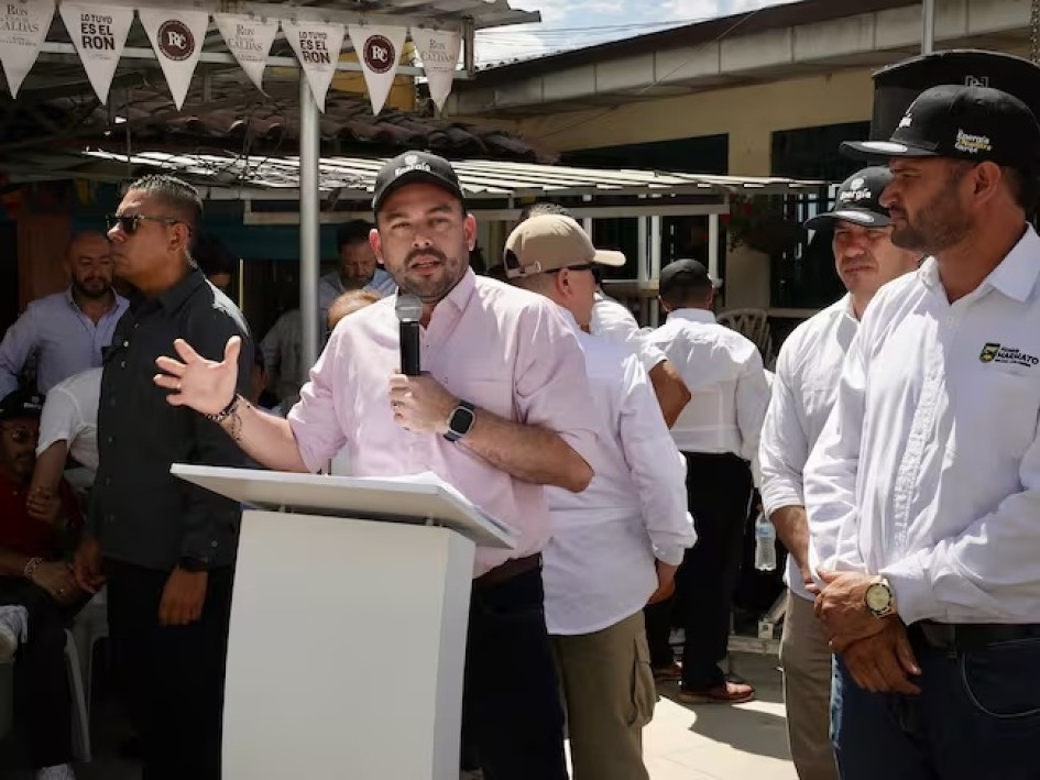 “Hoy el pueblo está arriba, que las élites tiemblen", dijo en Marmato (Caldas) el ministro de Minas y Energía, Edwin Palma.