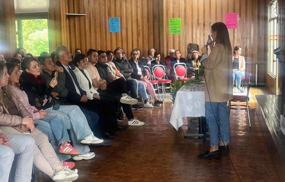 En el Club Social Piamonte de Pensilvania se realizó el lanzamiento del libro “Mi Verdad”