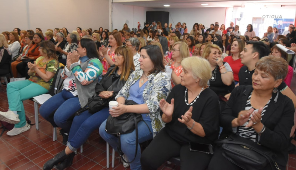 Las Mujeres que Transforman conforman una red de empoderamiento que esta vez latirá con fuerza desde el Eje Cafetero.