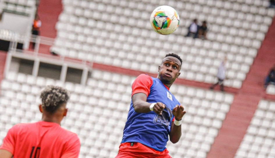 Once Caldas, Huracán de Argentina, Copa Sudamericana