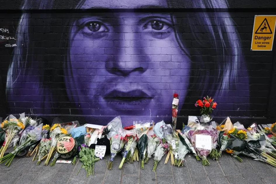 Ofrendas al cantante británico Ozzy Osbourne. 