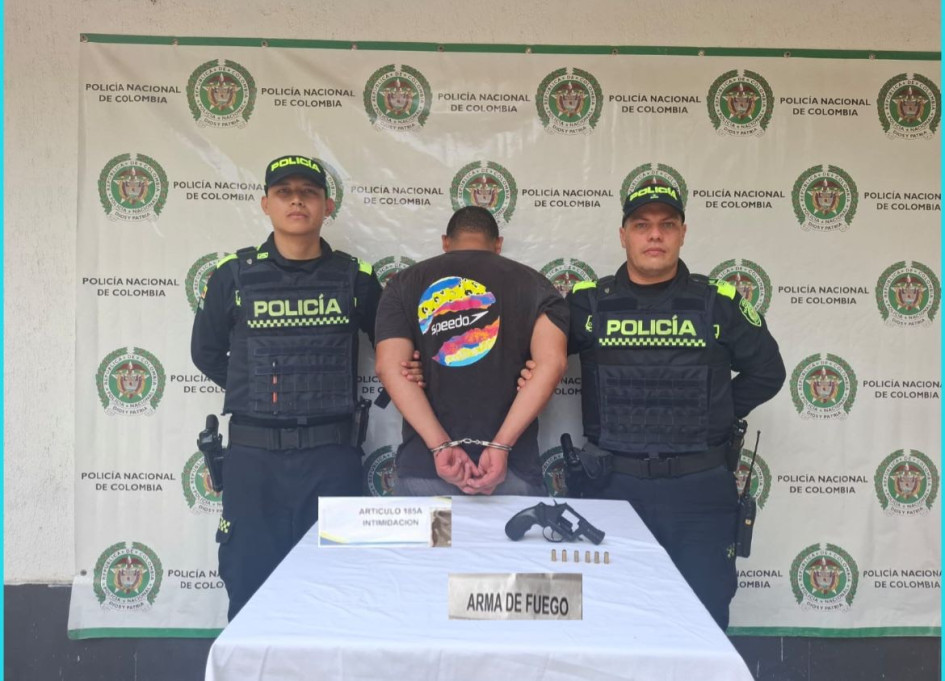 Un sujeto terminó capturado por intimidación con arma de fuego.