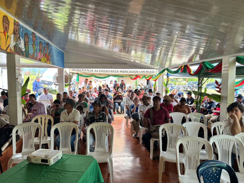 Integrantes del resguardo indígena Cañamomo y Lomaprieta, municipio de Riosucio (Caldas). 