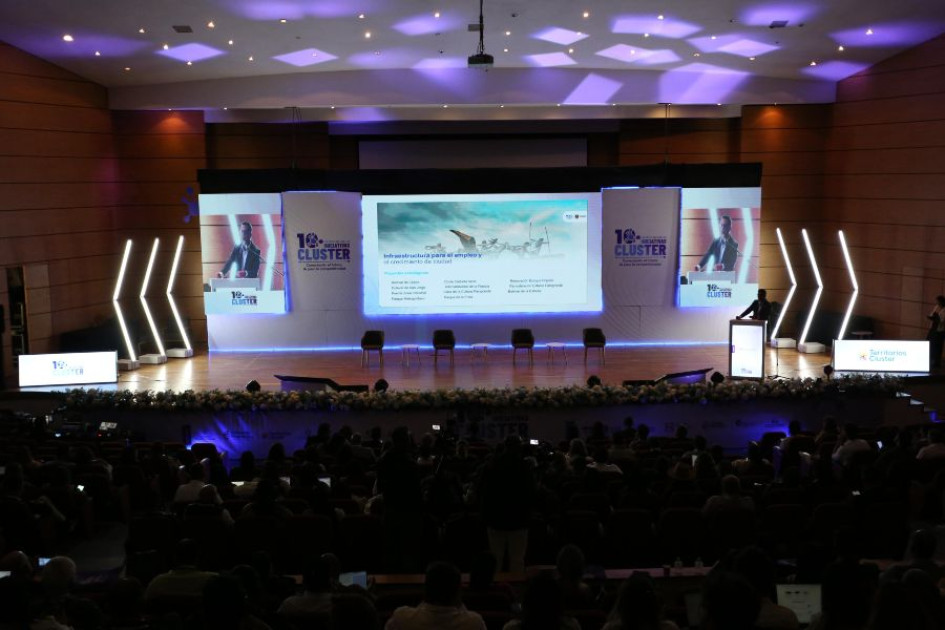 El llamado lo hizo este jueves (14 de agosto) el presidente de junta de la Cámara de Comercio de Manizales, Óscar Villegas Velásquez