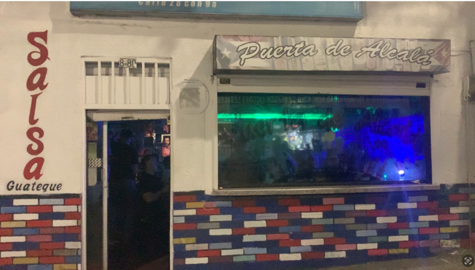 El domingo 17 de agosto se reunieron melómanos y coleccionistas en la taberna salsera La Puerta de Alcalá de Pereira para compartir salsa y ritmos antillanos 