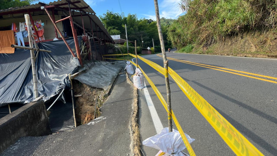 El punto de la vereda Tabla Roja afectada en la Troncal de Occidente.