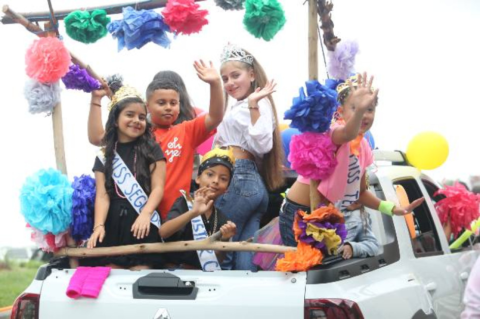 Fotos I Luis Fernando Trejos / Q´HUBO  Llegar a 50 años educando a miles de manizaleños es un logro para colegios en Manizales. Por eso, la celebración es con bombos y platillos.