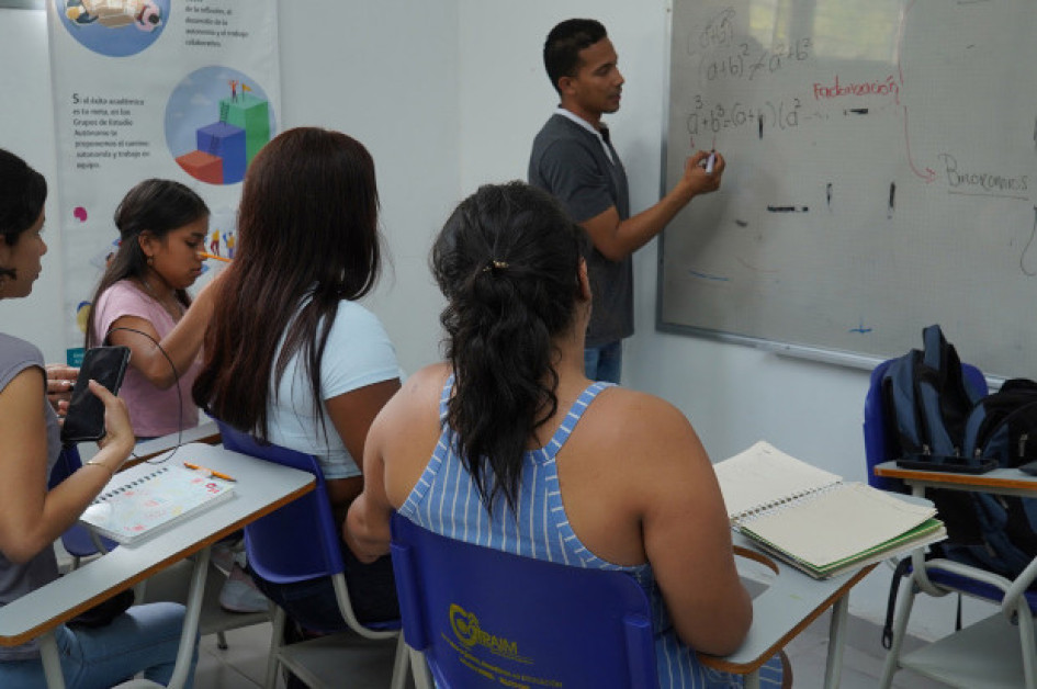 Foto I Cortesía archivo Unimedios I LA PATRIA Los docentes también afrontan incidentes de agresión en medio de sus jornadas escolares, indica un estudio de la Universidad Nacional de Colombia.