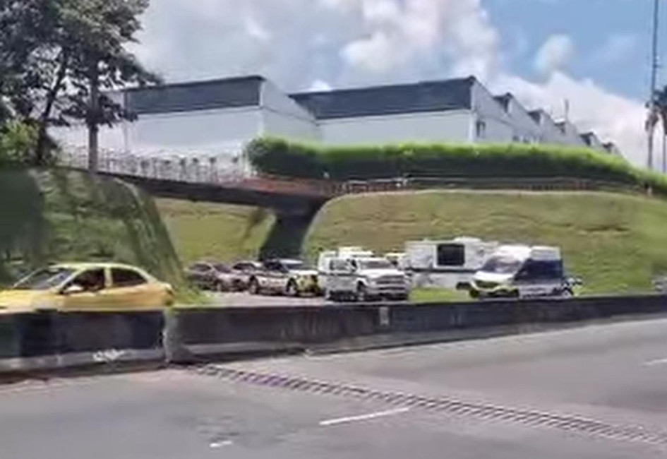 Hallaron un cuerpo en zona boscosa cercana al viaducto de Pereira. Tenía impactos de bala.