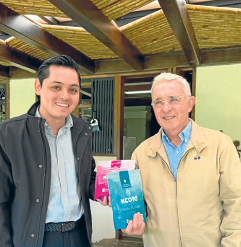 El alcalde Jorge Andrés Arango, conocido como Uribito, sostuvo un encuentro con el expresidente de Colombia Álvaro Uribe.