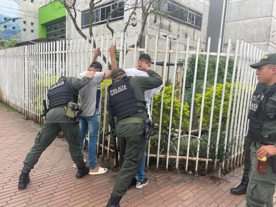 Con refuerzo policial y operativos conjuntos, desde hace una semana Armenia aplica un nuevo plan para combatir la delincuencia.