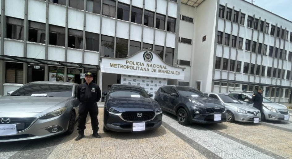 Seis carros recuperaron en Manizales.