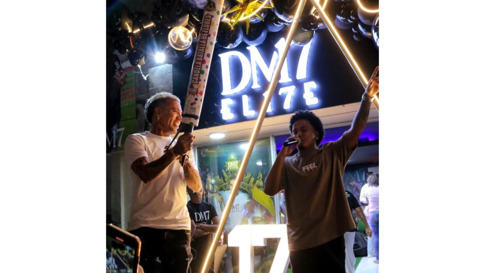 El delantero del Once Caldas y la selección Colombia, Dayro Moreno, se enfoca en su faceta como influencer en redes sociales. También trabaja con varias marcas y tiene empresas en Manizales.