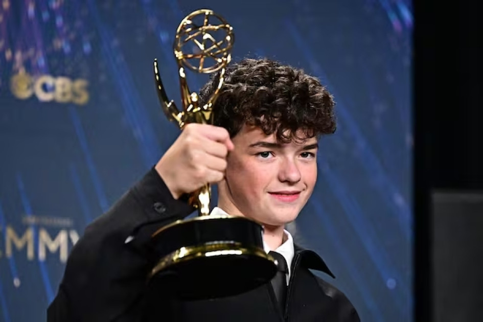 Owen Cooper se convirtió en el ganador más joven de la historia del Emmy por su rol en "Adolescencia".
