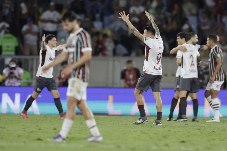 Lanús, de Argentina, eliminó a Fluminense en los cuartos de final de la Copa Sudamericana. Ganó la serie 2-1, tras empatar 1-1 en el estadio Maracaná de Río de Janeiro (Brasil).