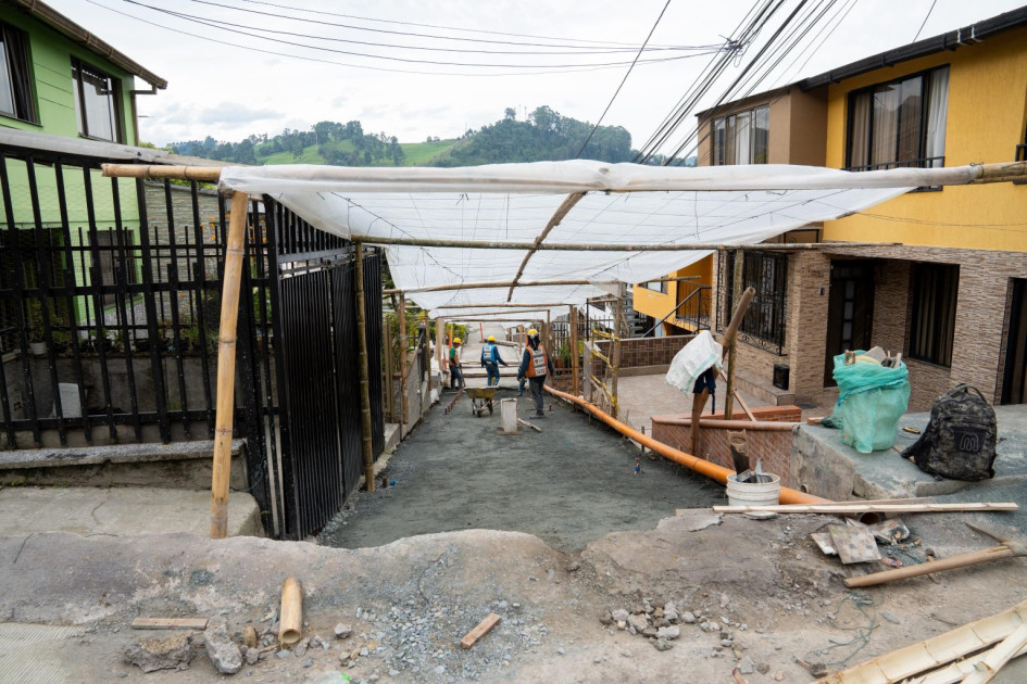 Avanzan las obras en el barrio La Enea. 