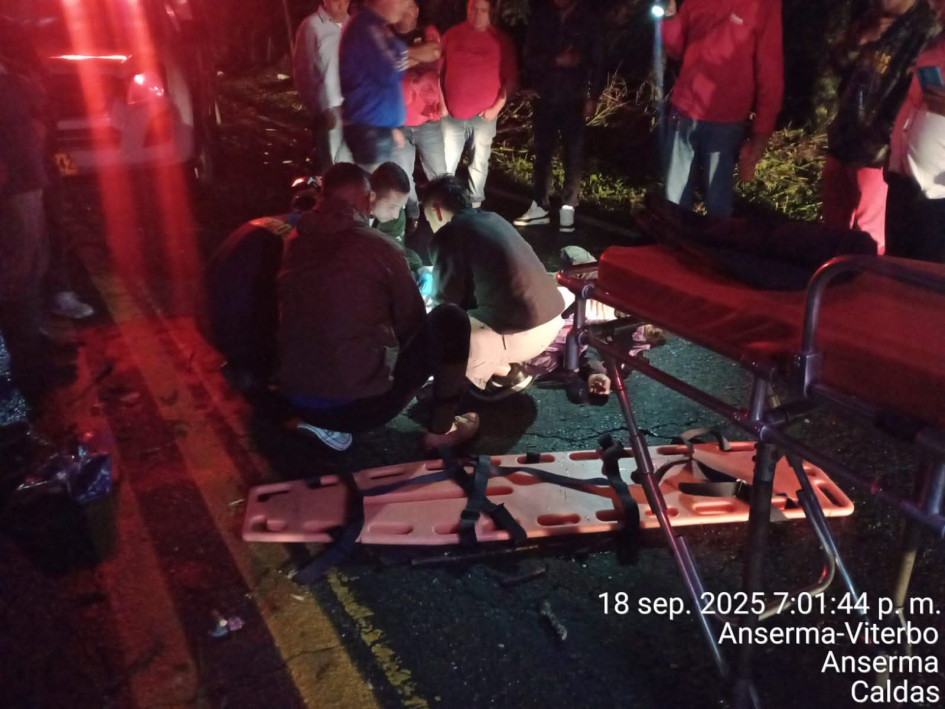 Los afectados sufrieron lesiones múltiples y los debieron trasladar a un hospital.