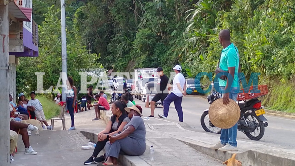 Un líder social detalló las razones del bloqueo vial en la vía Panamericana, en un tramo del Eje Cafetero. Advirtió de "25 días o 30 o 40 o 50 sin un solo minuto de paso".