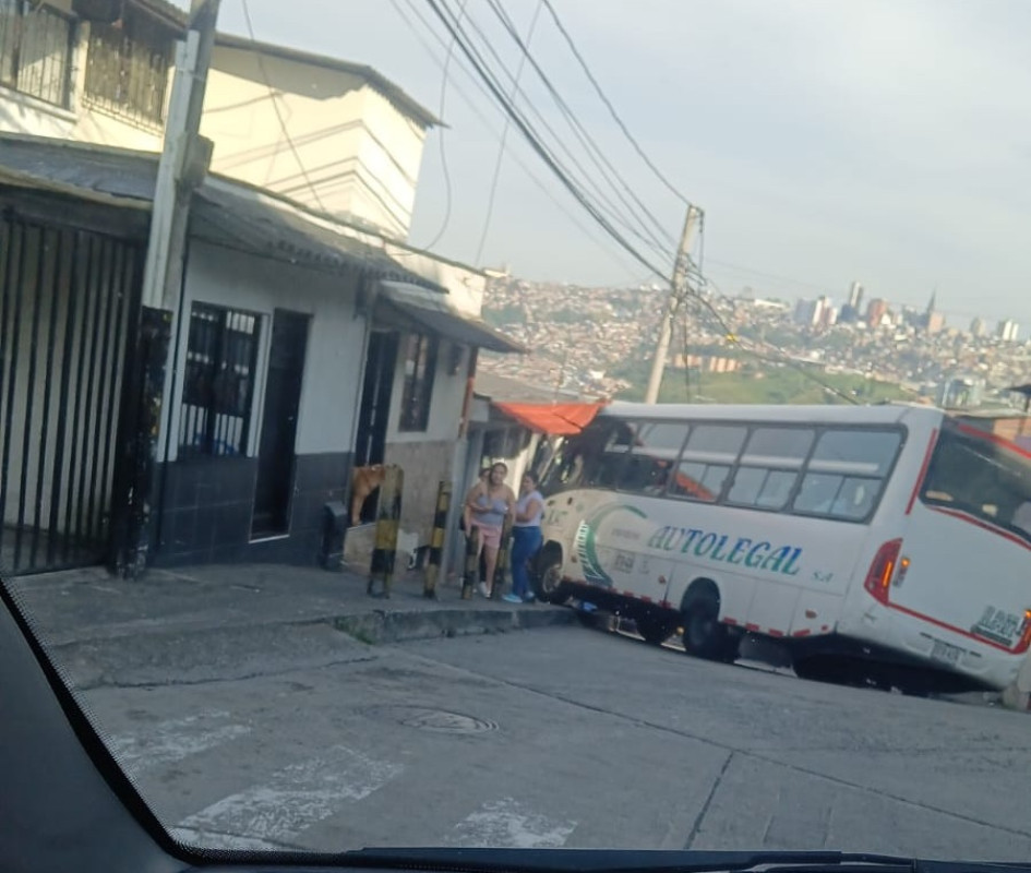 El accidente del carro de servicio público.