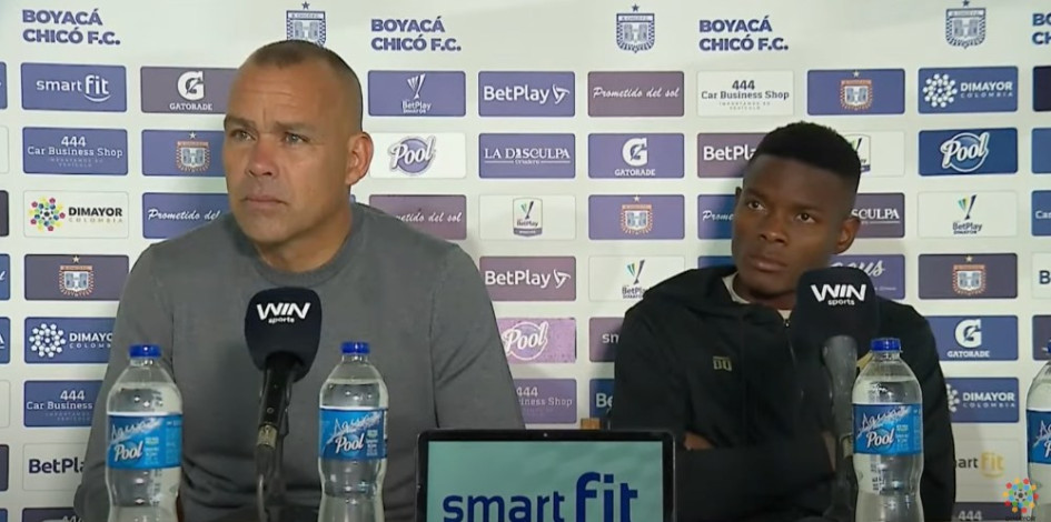 El director técnico Rafael Dudamel no ocultó su molestia con la actuación arbitral, luego de que en los minutos finales sancionó un penalti que cambió el resultado.