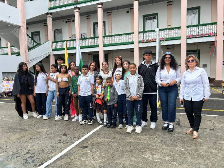 Fotos I Cortesía para LA PATRIA  El Festival de la inclusión y la diversidad recorrió el colegio con diversos mensajes, que llamaron la atención en la comunidad educativa.
