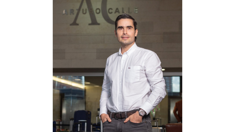 Esteban González, nuevo gerente de Arturo Calle.