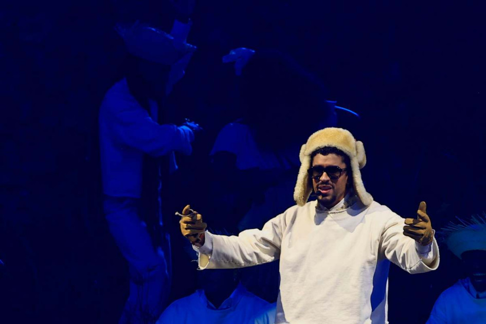 Bad Bunny durante una presentación en el Coliseo de Puerto Rico, en San Juan (Puerto Rico). 