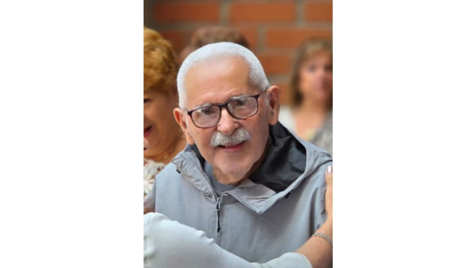 El doctor Darío Isaza Ángel, con una experiencia de más de 70 años dedicados al cuidado de la salud en Pácora, cumple 100 años de edad.