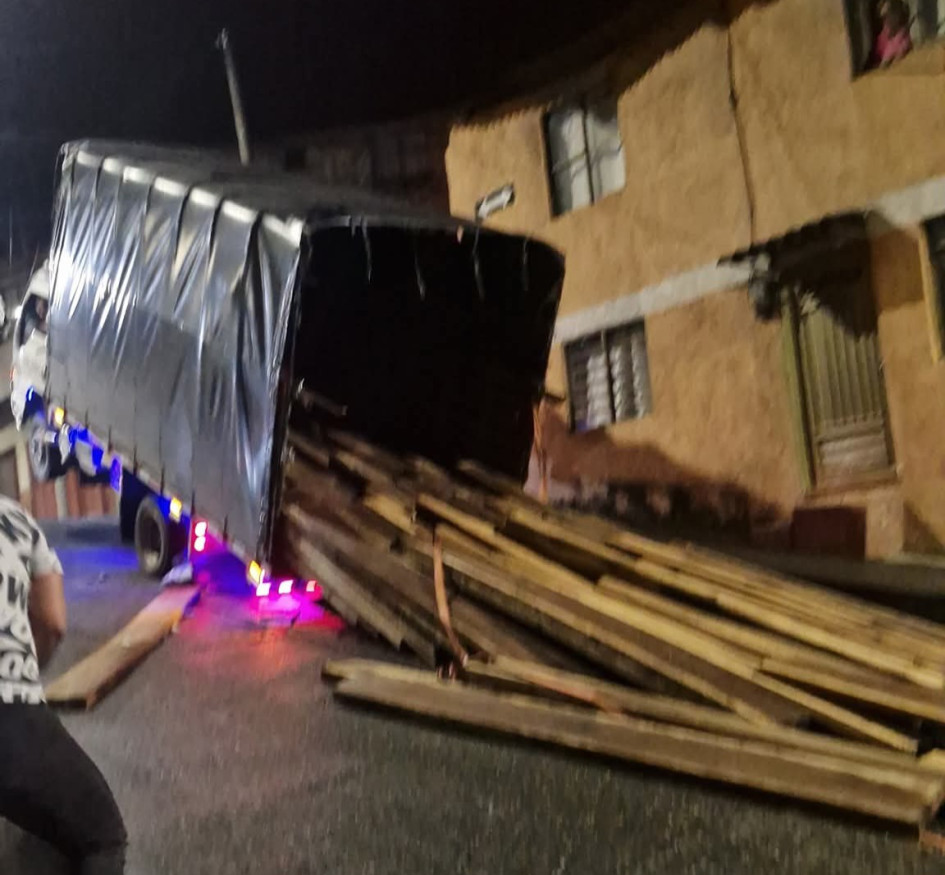 Así quedó el carro.