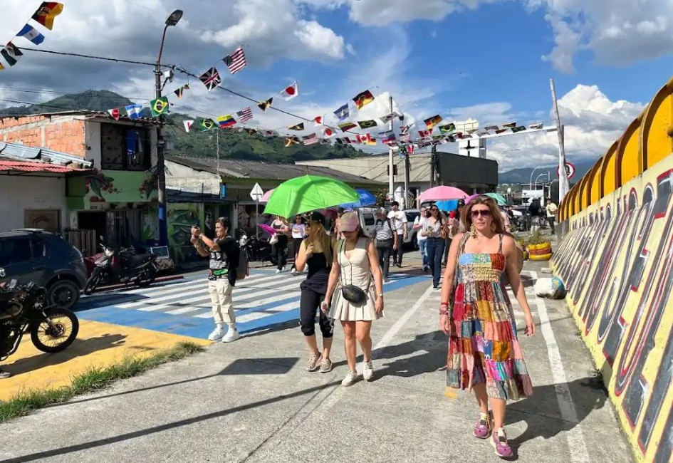 “Visitar La  Ferro (Pereira): turismo urbano, arte, cultura y transformación social”