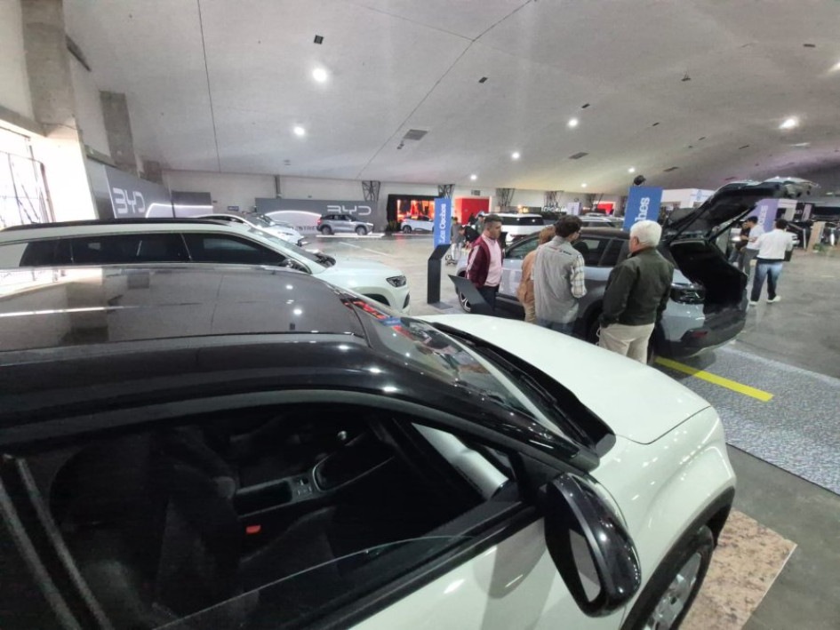 Los Coches se ha establecido como un referente. El más grande concesionario del país demuestra su amplia oferta en la oferta.