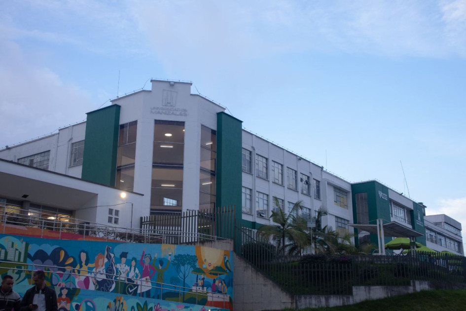 Sede principal de la Universidad de Manizales. Conozca lo que destacan sus estudiantes. 