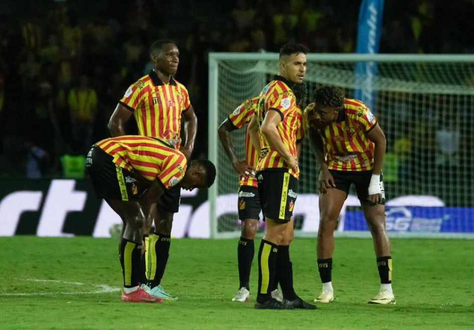 FIFA emitió una nueva sanción contra el Deportivo Pereira por no cumplir con el pago de la compensación por formación del futbolista Lucas Serna Marín