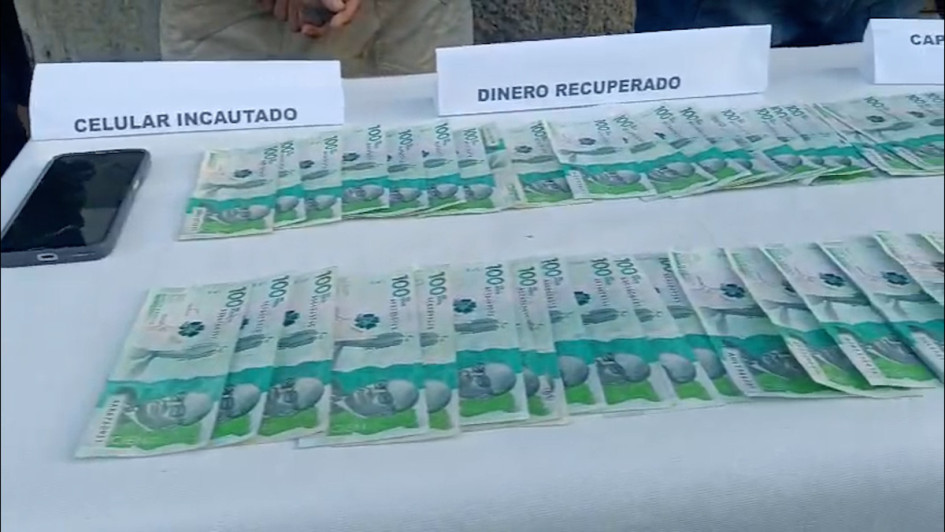 Los capturados lesionaron a los adultos mayores dentro de su casa, de donde sacaron el dinero.