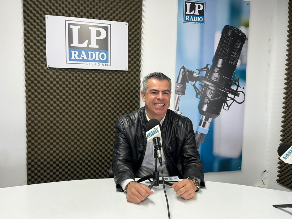 Fredy Marín, saxofonista y cantante de Manizales.  