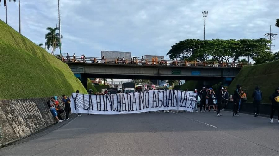 Los trancones y las protestas marcan el ritmo vial de Pereira en la mañana de este viernes (31 de octubre). La crisis de los matecañas salió de la cancha a las calles.