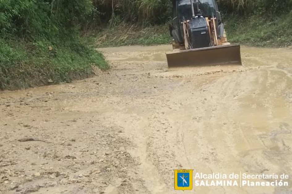 Fotos I Facebook alcaldías / LA PATRIA  En municipios de Caldas registran riesgo de taponamiento vial en el norte. Reactivación de trabajos de alcantarillado y entrega de una sede para educación superior, ambas en el oriente.