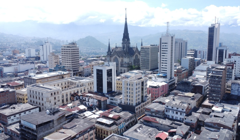 Una empresa de Manizales, en líos por una aplicación: la contratación para desarrollar una aplicación del Icetex habría favorecido a la empresa manizaleña Infotic y tendría cotizaciones infladas, según la congresista Catherine Juvinao. La compañía niega las acusaciones.