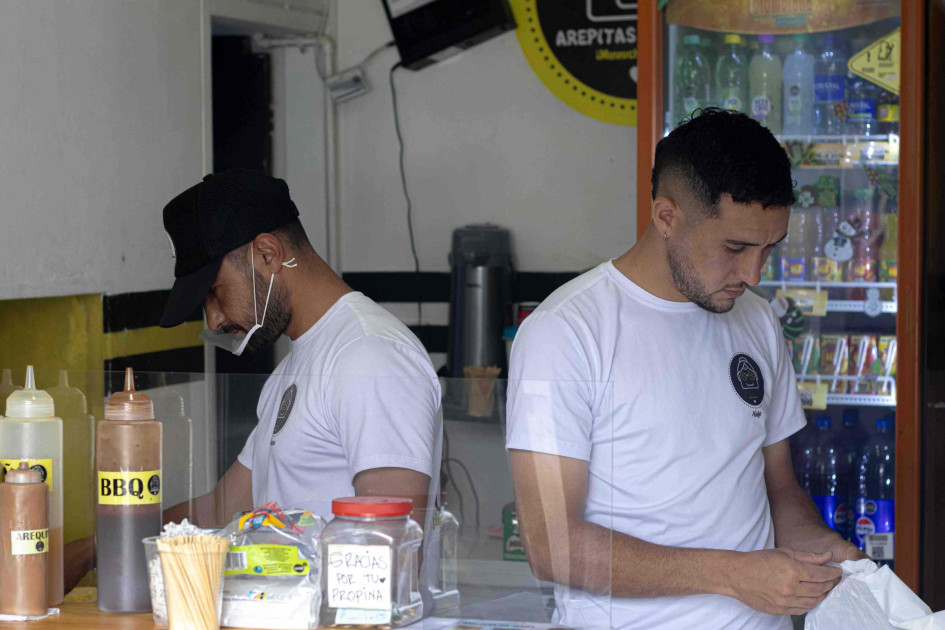 En la actualidad Arepas de Mamá tiene su fábrica en el barrio Vélez y cuenta también con punto de venta en el sector de El Triángulo, al frente del Oxxo.
