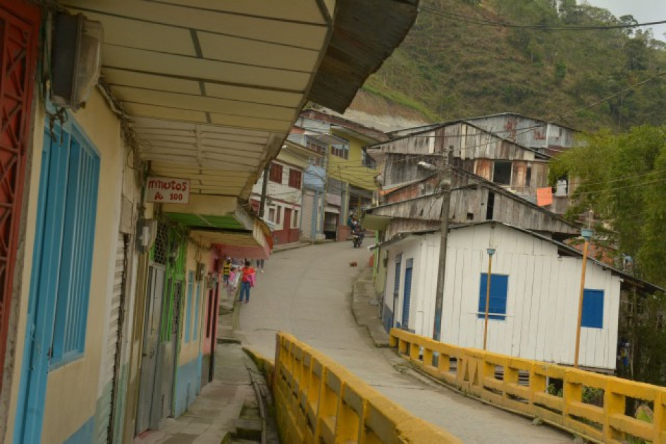 El accidente ocurrió en una vía terciaria que comunica a Bolivia con Marquetalia.