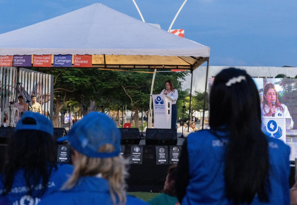 Iris Marín, defensora del Pueblo de Colombia, en Barranquilla en la conmemoración del #25N, la Defensora del Pueblo, en donde presentó las Unidades Especializadas de Litigio para las Violencias de Género.