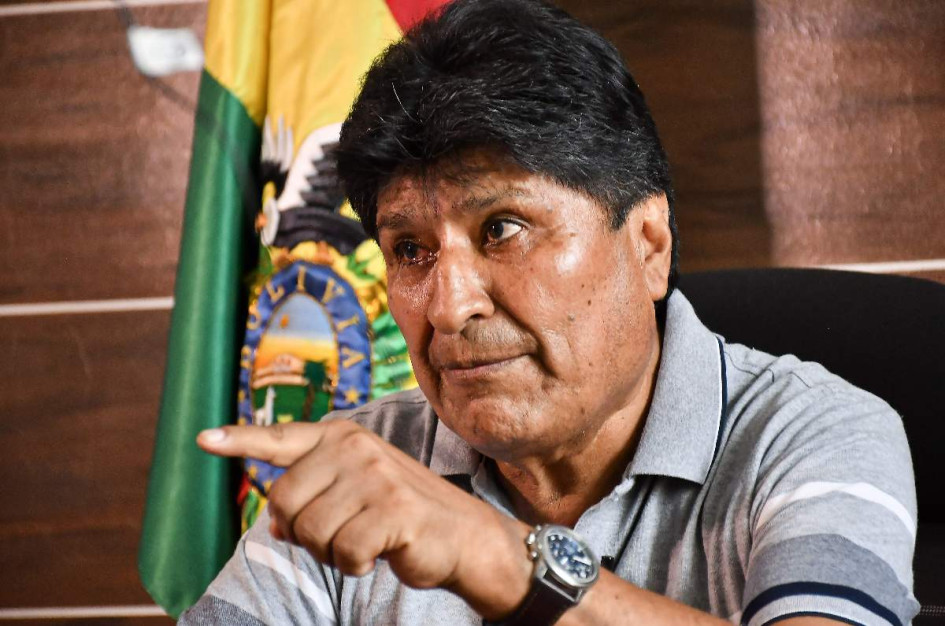 El expresidente Evo Morales (2006-2019) habla durante una entrevista con EFE este jueves, en Lauca Eñe (Bolivia).