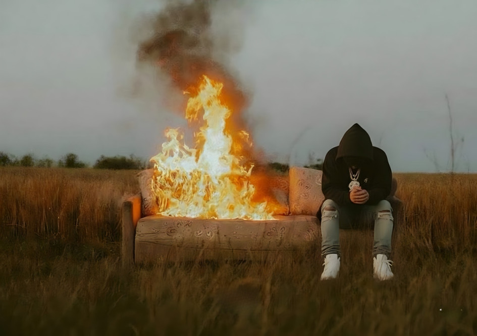 Juan Palau lanzó su nuevo sencillo, 'Duele'.