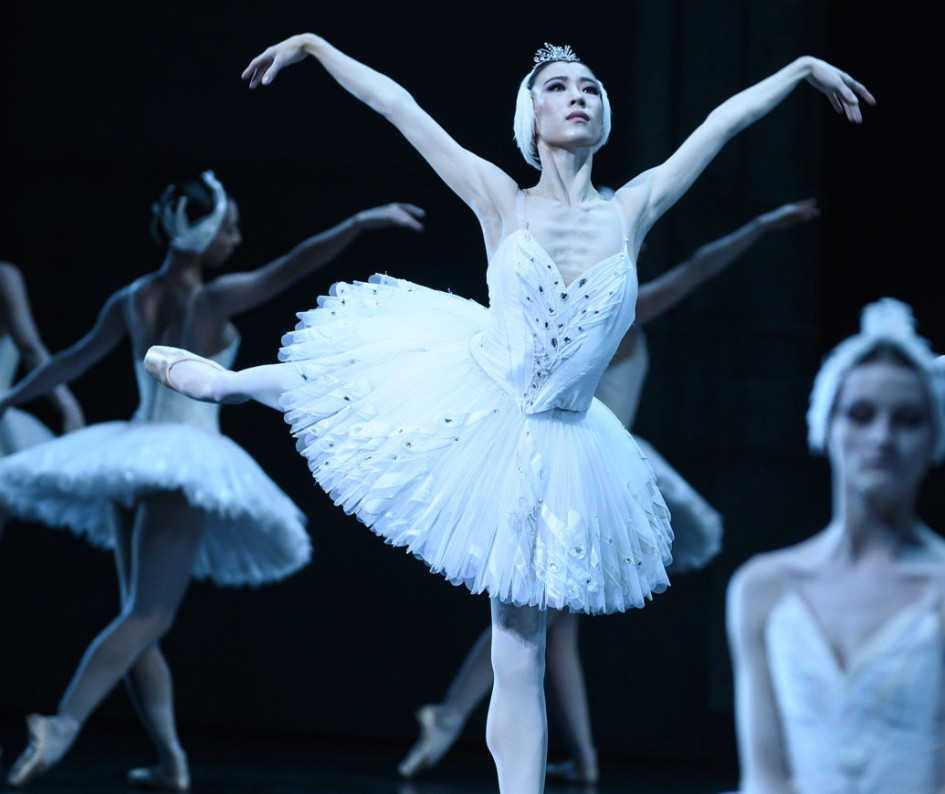 Se verán tres producciones con las estrellas y bailarines principales: Giselle, El Cascanueces y Le Parc.