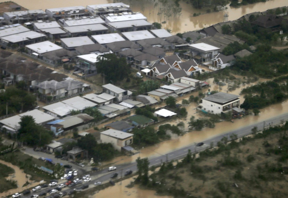 Vista aérea de una zona inundada en Hat Yai, provincia de Songkhla, sur de Tailandia, el 27 de noviembre de 2025.