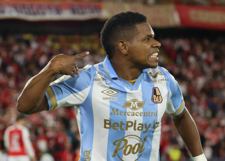 Deportes Tolima venció 1-2 a Santa Fe, en Bogotá, y buscará en Ibagué otros tres puntos mantener su ventaja en el Grupo B en los cuadrangulares de la Liga BetPlay II.