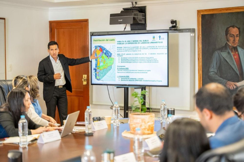 Juan Diego Patiño, celebró los avances alcanzados tras la reunión con el Ministerio de Transporte y demás entidades nacionales.