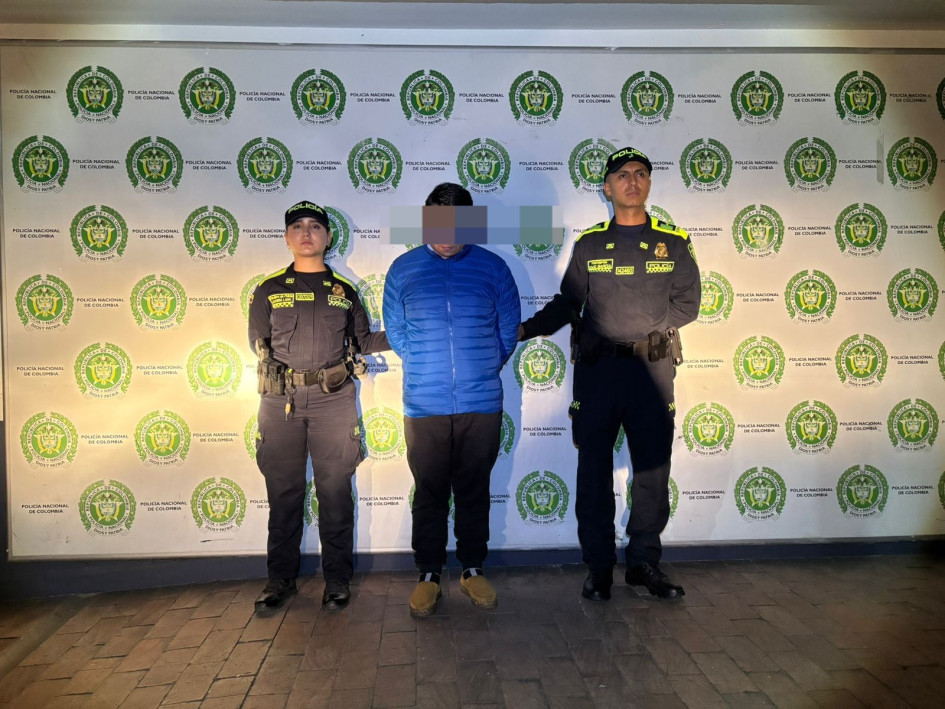 Al capturado lo mandaron a la cárcel.